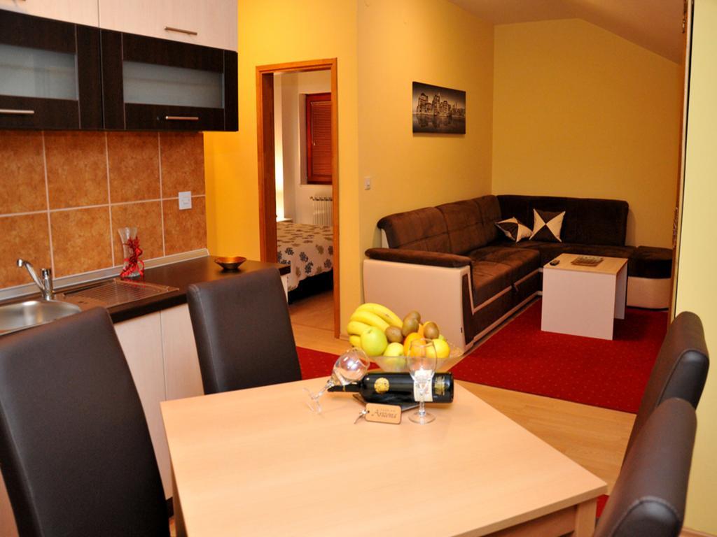 Hotel Arizona Sarajevo Lukavica Kamer foto
