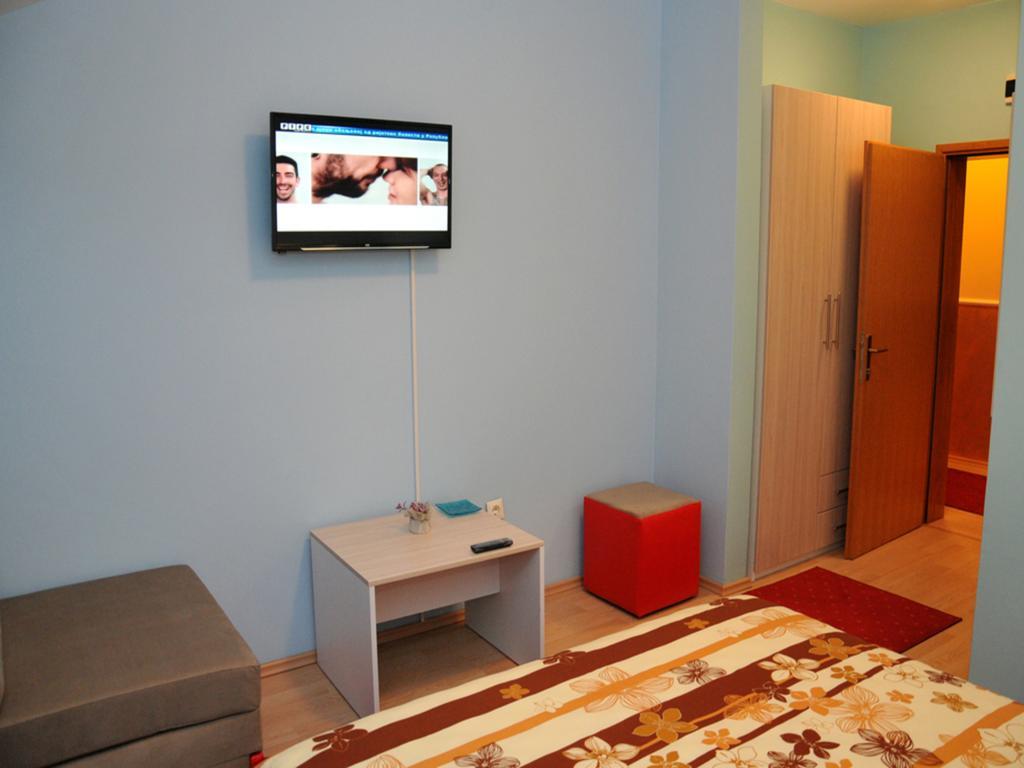 Hotel Arizona Sarajevo Lukavica Kamer foto