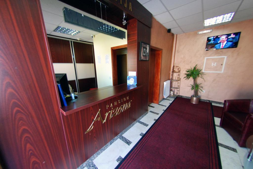 Hotel Arizona Sarajevo Lukavica Buitenkant foto